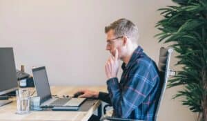 Lees meer over het artikel Hoe schrijf je een perfecte motivatiebrief voor vrijwilligerswerk of carrièreswitch?