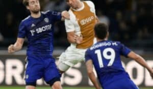 Lees meer over het artikel Nederlands Voetbal & Eredivisie Updates: Nieuws, Scores en Wedstrijden