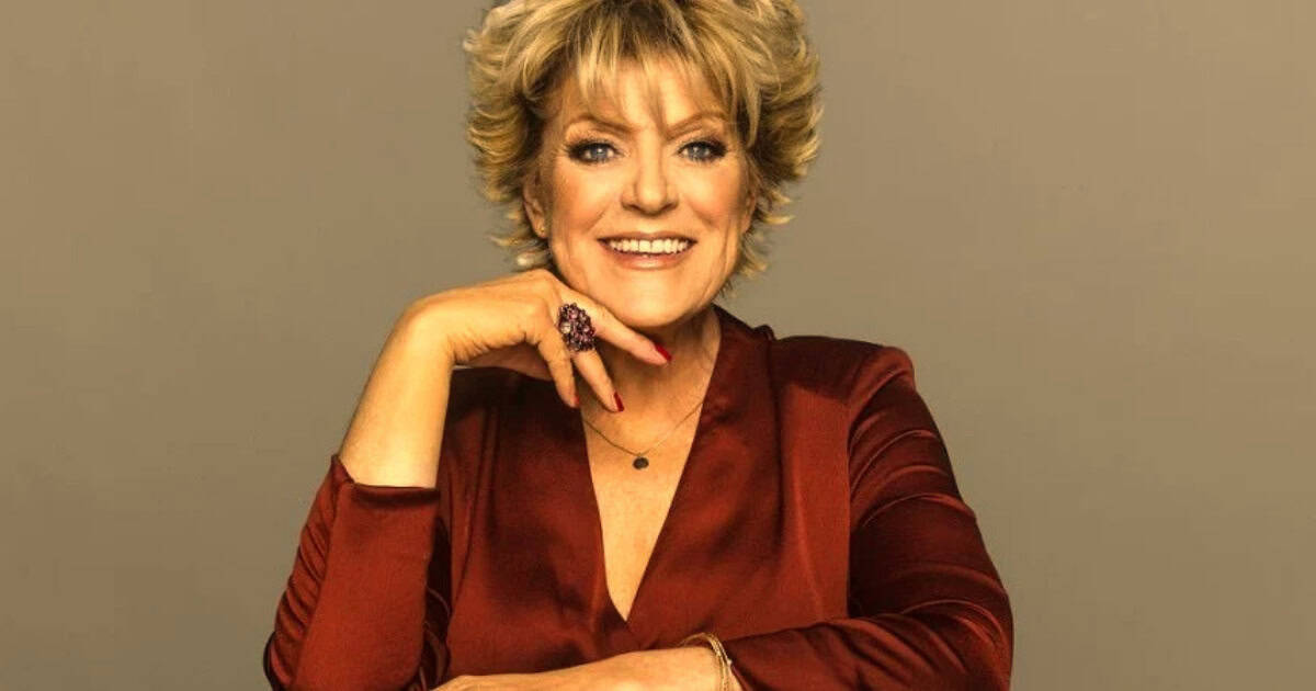 Je bekijkt nu Simone Kleinsma – carrière, musicals, persoonlijk leven en media